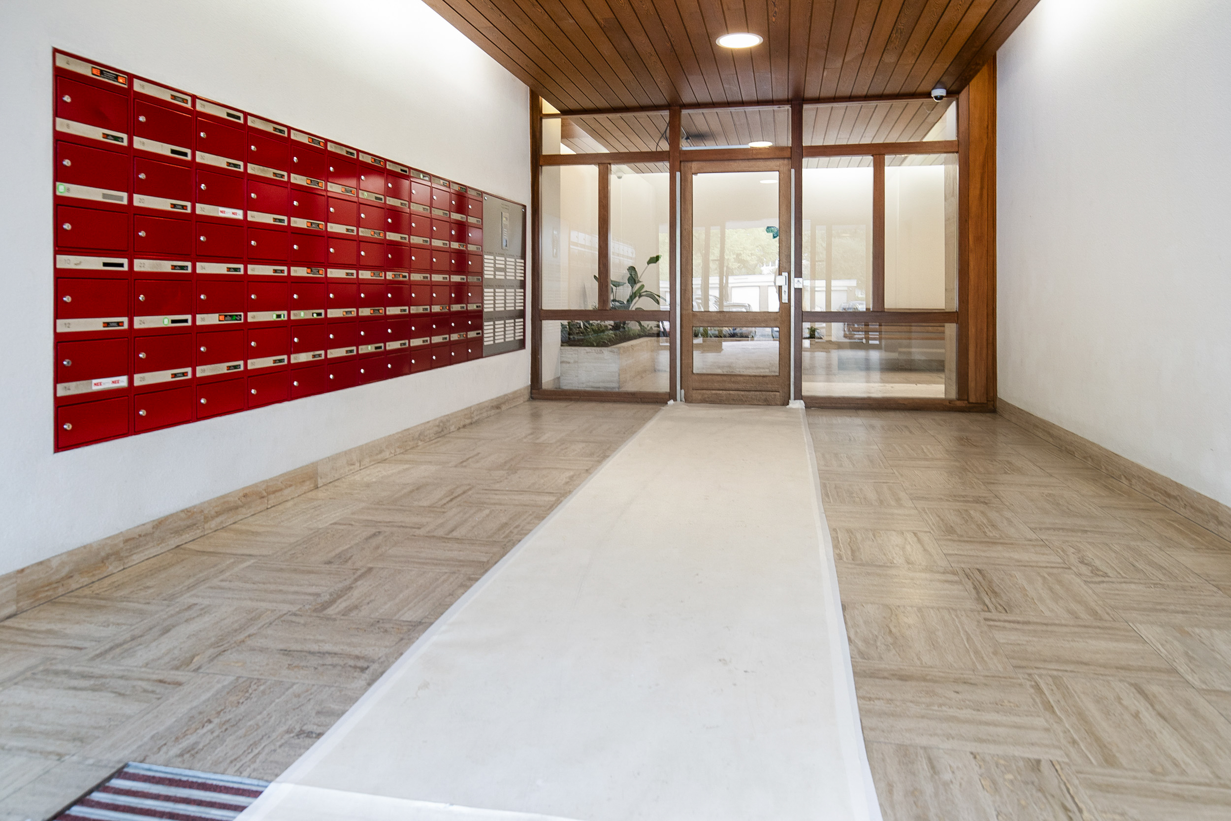 Assumburg 32 , 1081 GC Amsterdam 7